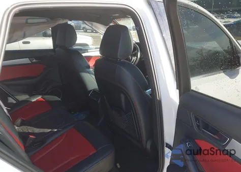 2015 Audi Sq5 3.0T Premium Plus z USA, uszkodzony, nr VIN WA1CGAFP3FA136221